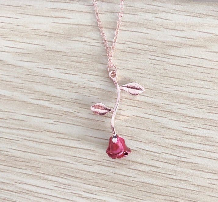 image-Red Rose Pendant Necklace Silver Alloy Flower Jewelry