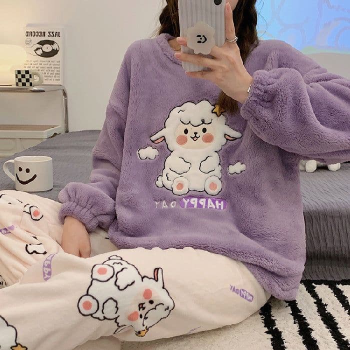 image-Women's Flannel Pajama Set Cinnamon Dog Coral Fleece Thickened