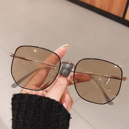 image-Metal Frame Color-Changing Oval Glasses FB5 Large Frame Myopia