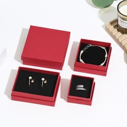 image-Jewelry Box with Logo for Rings Bracelets Necklaces Earrings
