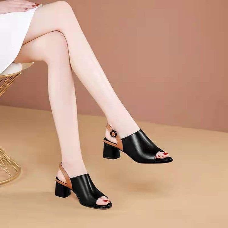 image-Women's Roman Style Sandals Fish Mouth Patent Leather Buckle