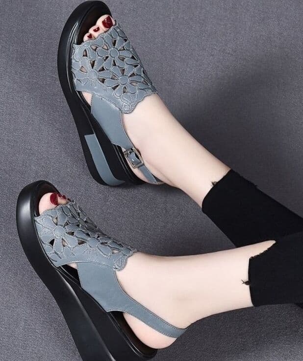 image-Women's Sport Sandals Summer Buckle Casual Soft Sole Shoes