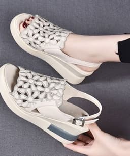 image-Women's Sport Sandals Summer Buckle Casual Soft Sole Shoes