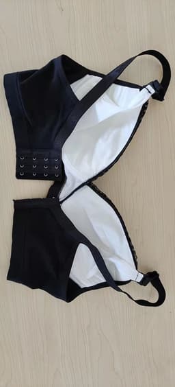 image-Cross Breastfeeding Bra Wireless Double Buckle Maternity Nursing Bra