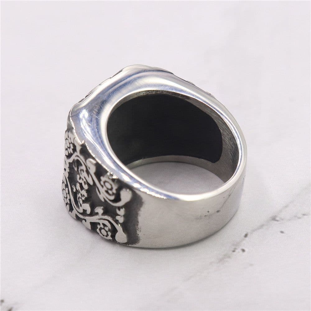 image-Amazon hot European and American streets popular titanium steel men's ring Personalized retro spade drip glue carved ring for men and women