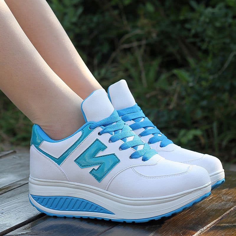 image-Women's Breathable Casual Sports Shoes - Black Mesh