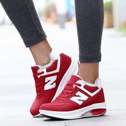 image-Women's Breathable Casual Sports Shoes - Black Mesh