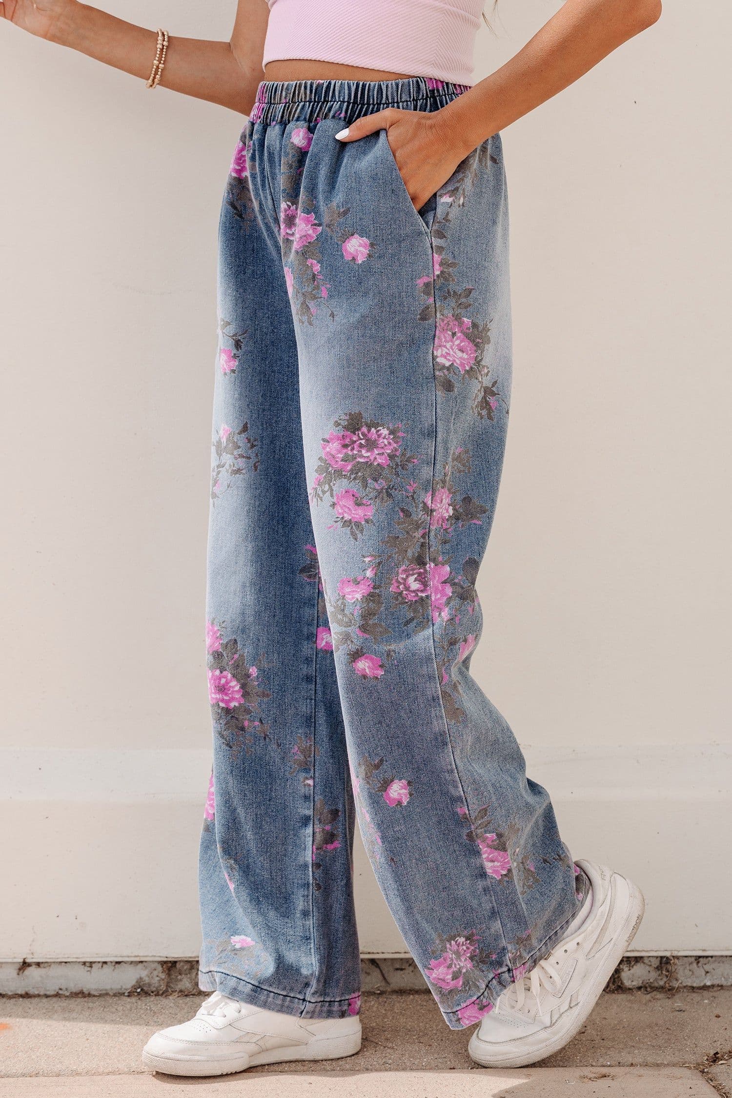 image-Blue Floral Print Elastic Waist Casual Jeans (50 characters)