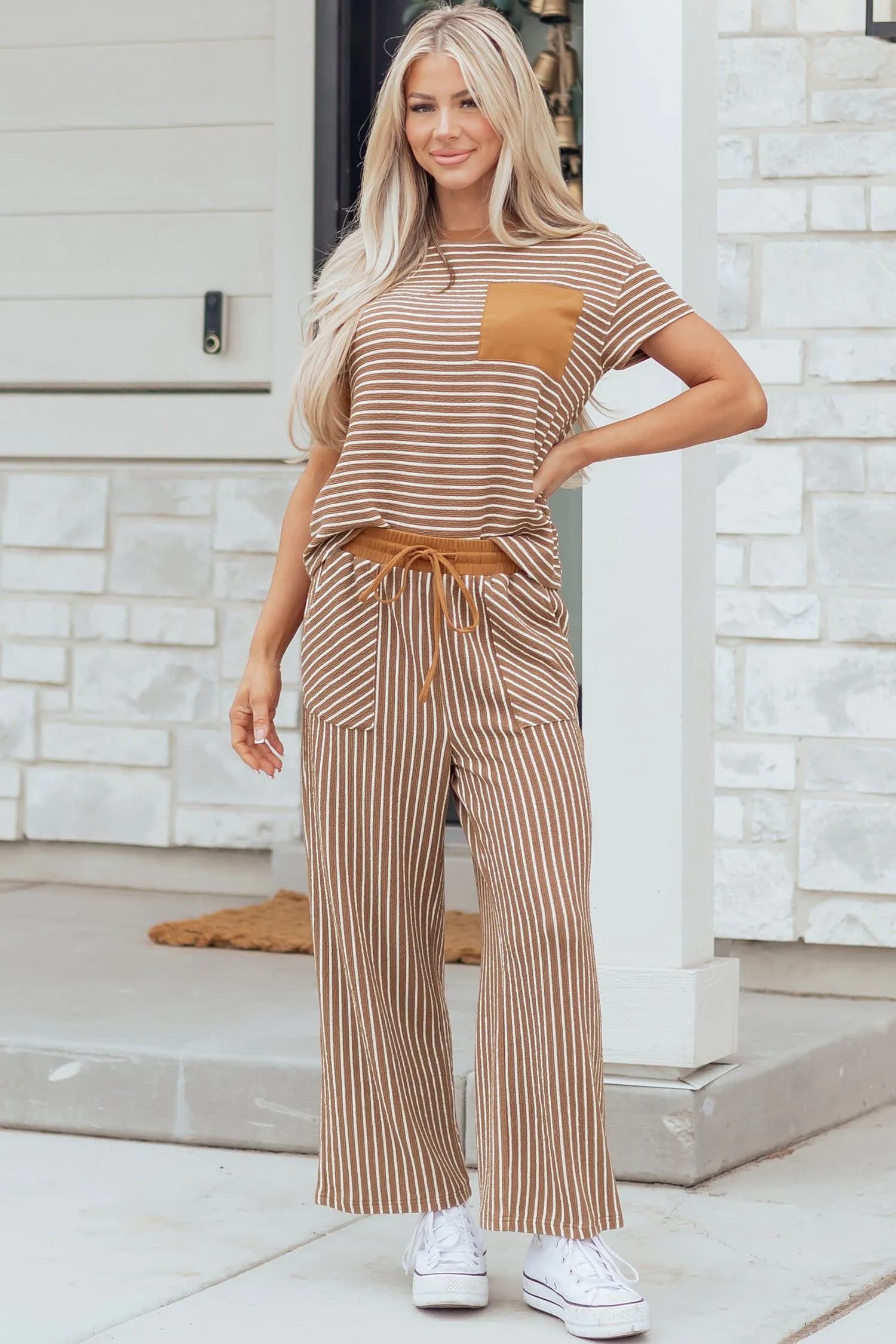 image-Khaki Stripe Crew Neck Tee Drawstring Waist Cropped Pants Set