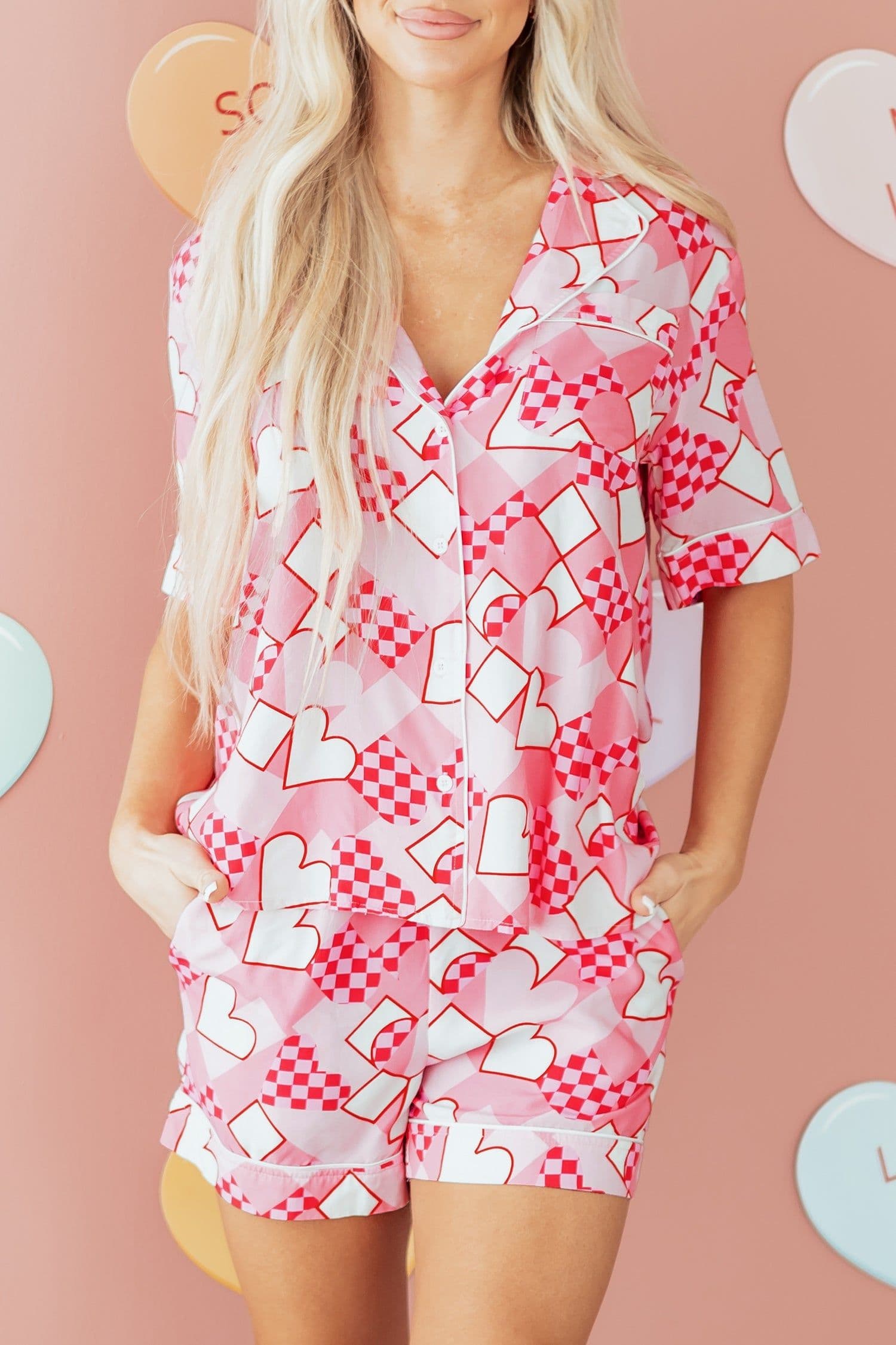 image-Pink Heart Print Silky Pajama Set Short