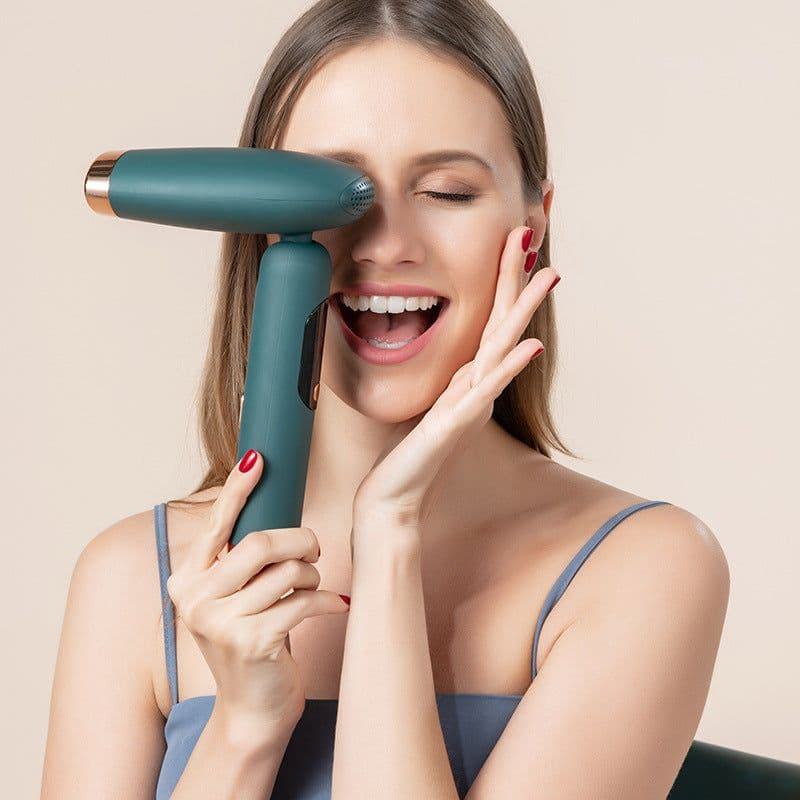 image-Folding Laser Hair Removal Device New Home Handheld IPL Freezing Point Quartz Laser Shaver