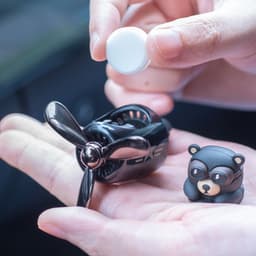 image-Aviator Bears Car Air Outlet Aromatherapy Ornaments