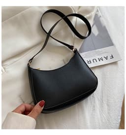 image-Women's Fashion Personalized Messenger Bag