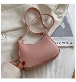 image-Women's Fashion Personalized Messenger Bag