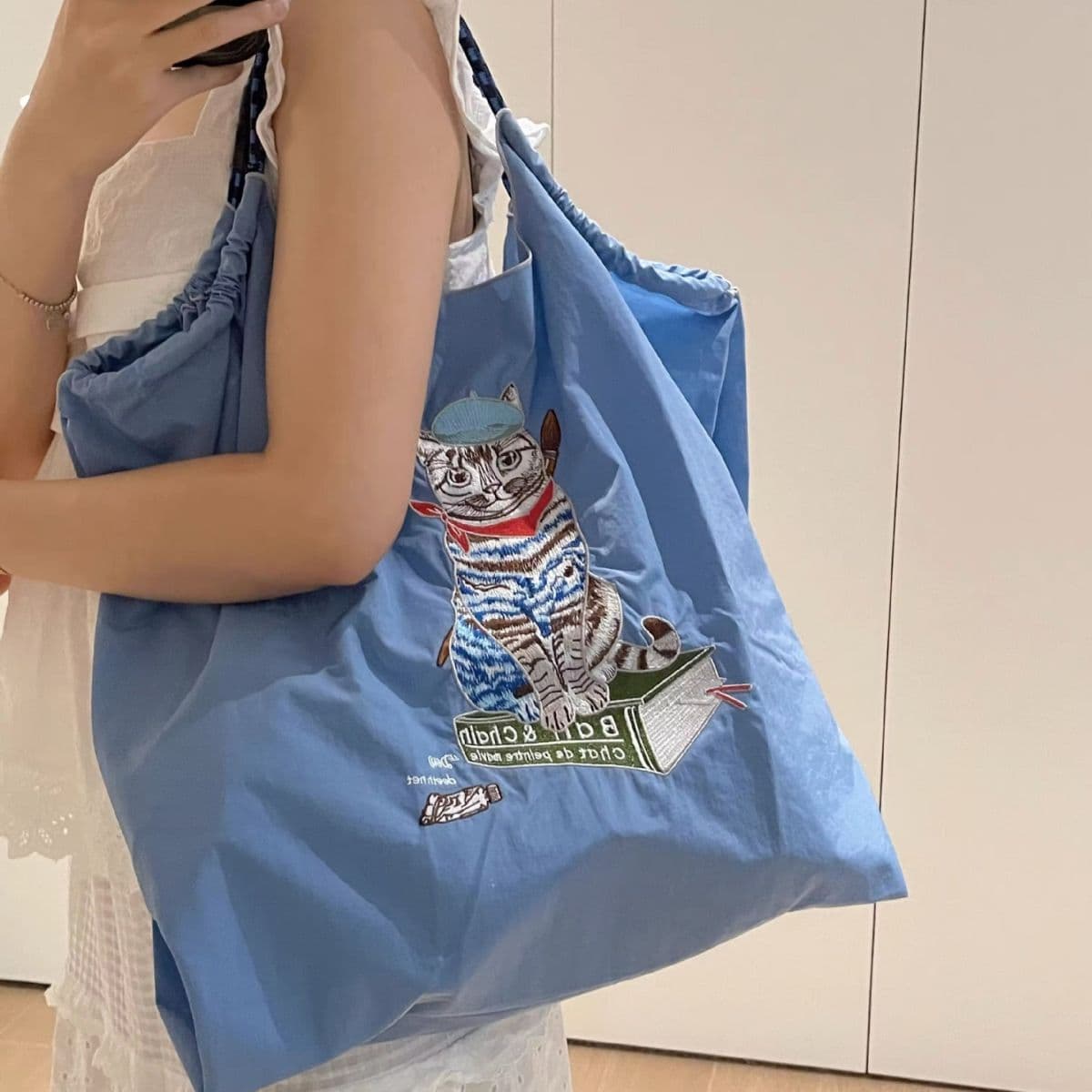 image-Japanese Painter Cat Embroidery Shopping Bag