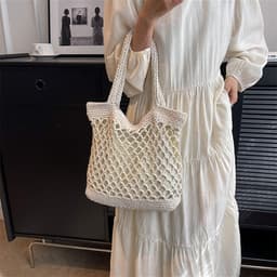 image-Women's Fashion Casual Weaving Hollow Shoulder Bag