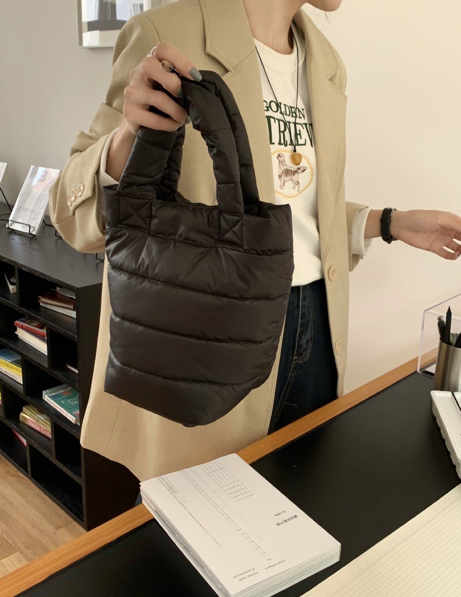 image-Autumn And Winter Cotton Filling Soft Handbag