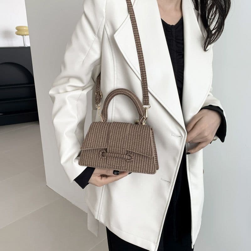image-French Fashion Casual Simple Western Style Simple Fashion Shoulder Messenger Bag