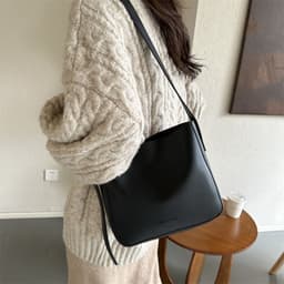 image-Women's New Wide Shoulder Strap Crossbody Bag