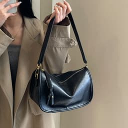 image-Boston Bag Women's Soft Leather Large Capacity Shoulder Crossbody