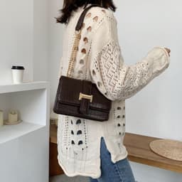 image-All-matching Ins Fashion Women's Bag Textured Shoulder Small Square Bag