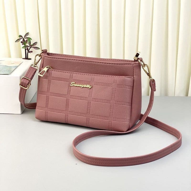 image-Fashion Rhombus Middle-aged Mom Shoulder Messenger Bag