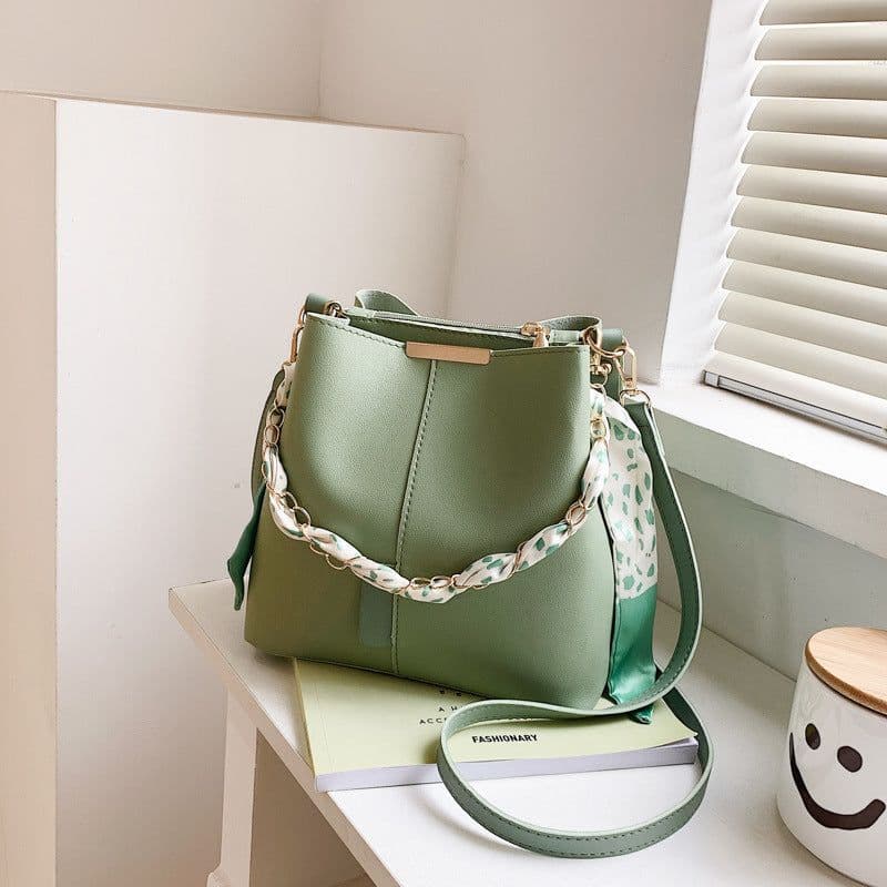 image-Fashion Big Bag Casual Women's Bag Fashion Retro Characteristic Messenger Bag Silk Scarf Portable Bucket Bag