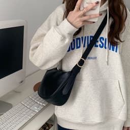 image-Women's Bag Casual Black One Shoulder Crossbody Bag Versatile Dumpling Bag