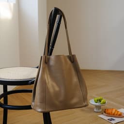 image-Retro Soft Cowhide Leather Women's Bag Large Capacity