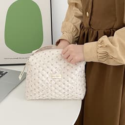 image-New Ins Cream Cute Gentle Cosmetic Bag Large Capacity Portable Quilting Wash Bag Liner Bag Women