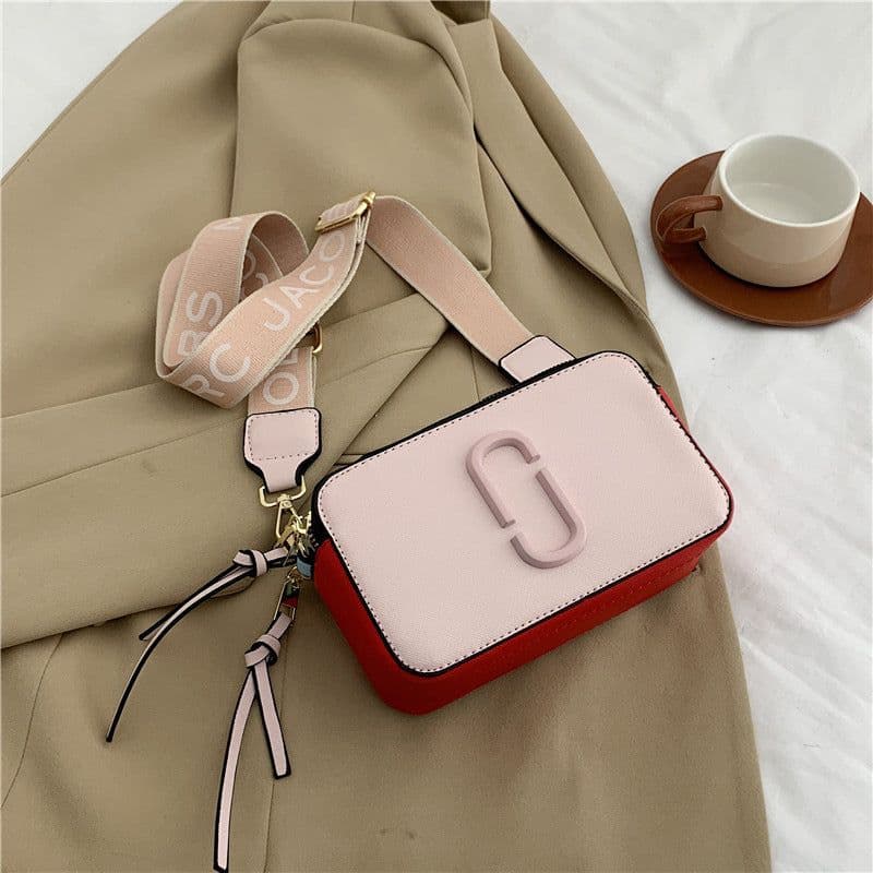 image-Bag Fashionable Wide Shoulder Strap Crossbody Small Bag Fashionable All-match Small Square Bag