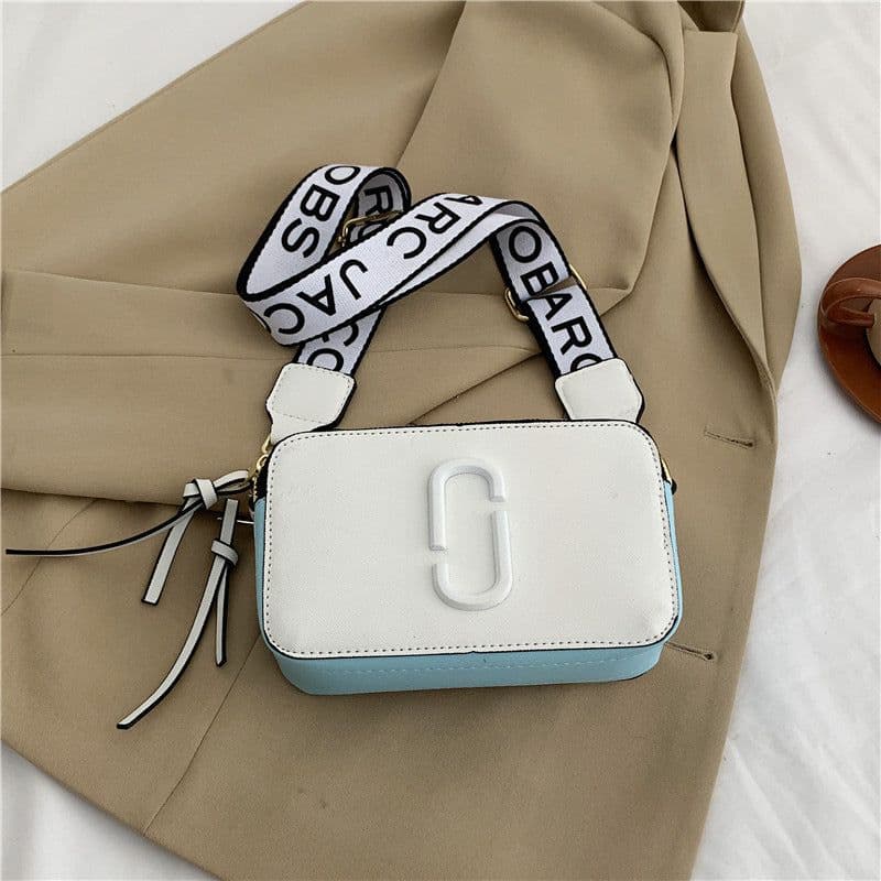 image-Bag Fashionable Wide Shoulder Strap Crossbody Small Bag Fashionable All-match Small Square Bag