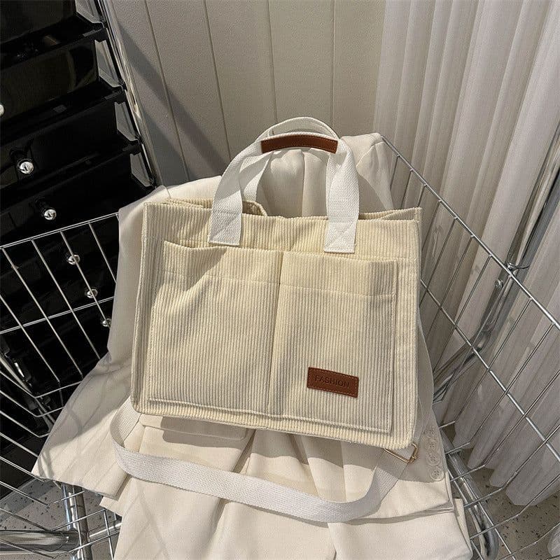 image-Large Capacity Fashion Western Style Shoulder Bag