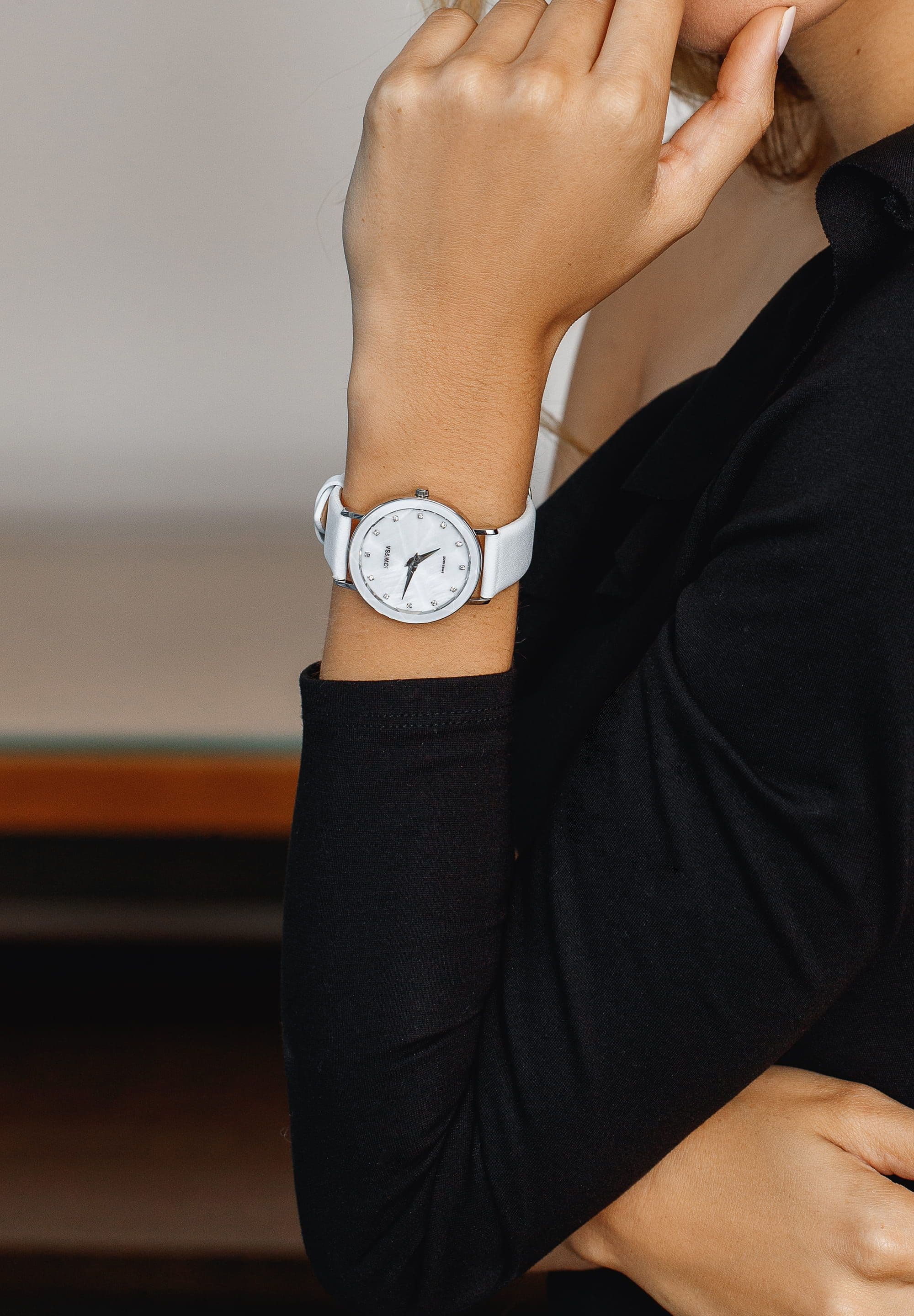 image-Facet Swiss Ladies Watch J5.603.L