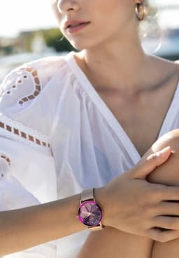 image-Facet Swiss Ladies Watch J5.612.L