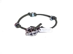 image-Mens bracelet in green deerskin and bolt nuts