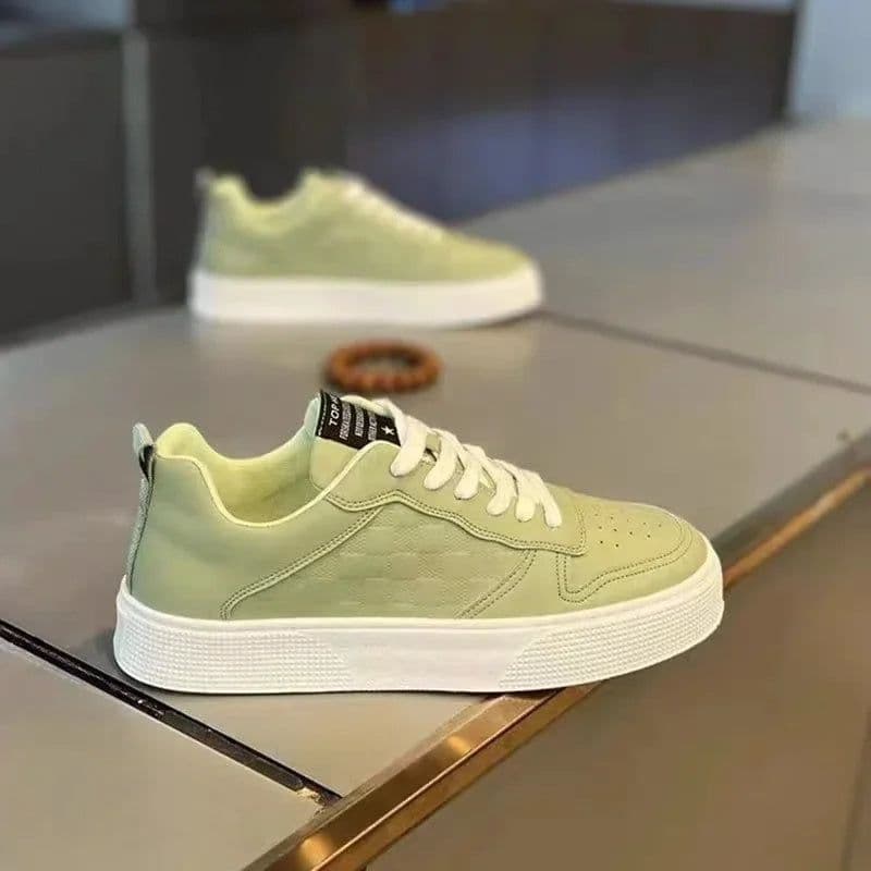 image-Fashionable And Comfortable Men's Leather Casual Shoes