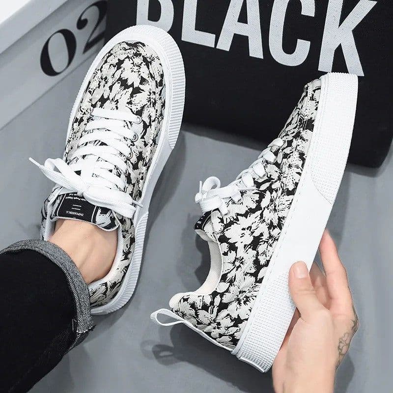 image-Fashionable And Comfortable Men's Leather Casual Shoes