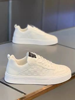 image-Fashionable And Comfortable Men's Leather Casual Shoes