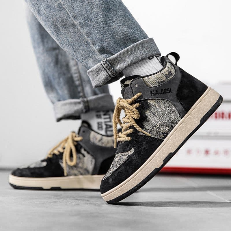 image-Autumn New Mid Top Plank Versatile Fashion Sports Casual Shoes