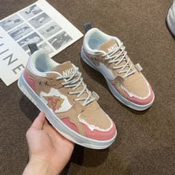 image-Internet Celebrity Couple Sports Design Sense Shoes