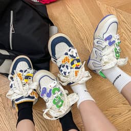 image-Japanese Couple Sports Skateboard Shoes