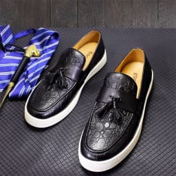image-Men's Flat Casual Leather Shoes