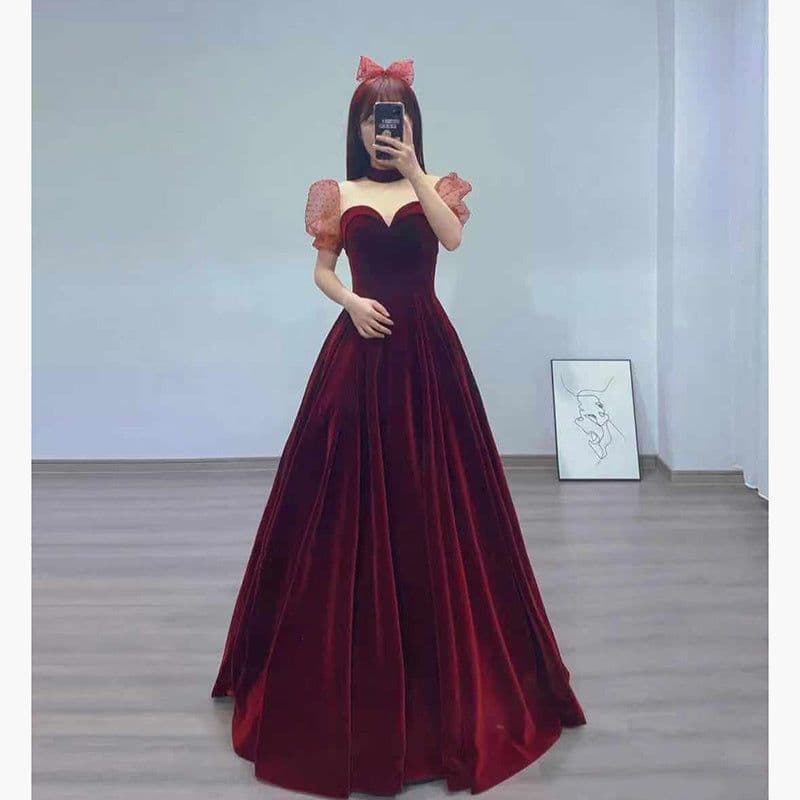 image-Noble Wine Red Velvet Toast Bridal Gown