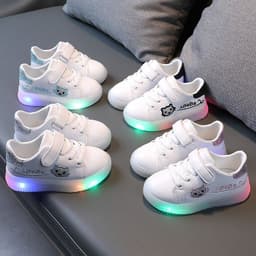 image-Girls Fashion Casual Soft Sole Luminous Shoes