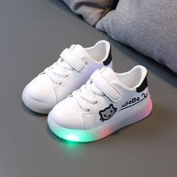 image-Girls Fashion Casual Soft Sole Luminous Shoes