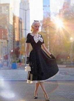image-Little Black Niche Contrast Color Stitching Dress