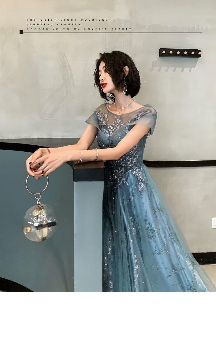 image-New Dreamy Temperament Heavy Industry Banquet Evening Dress