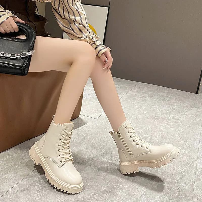 image-2023 Winter New Martin Boots Women's Round Toe Solid Color Fashionable British Style Retro Casual Thick Sole Plus Velvet Women's Boots