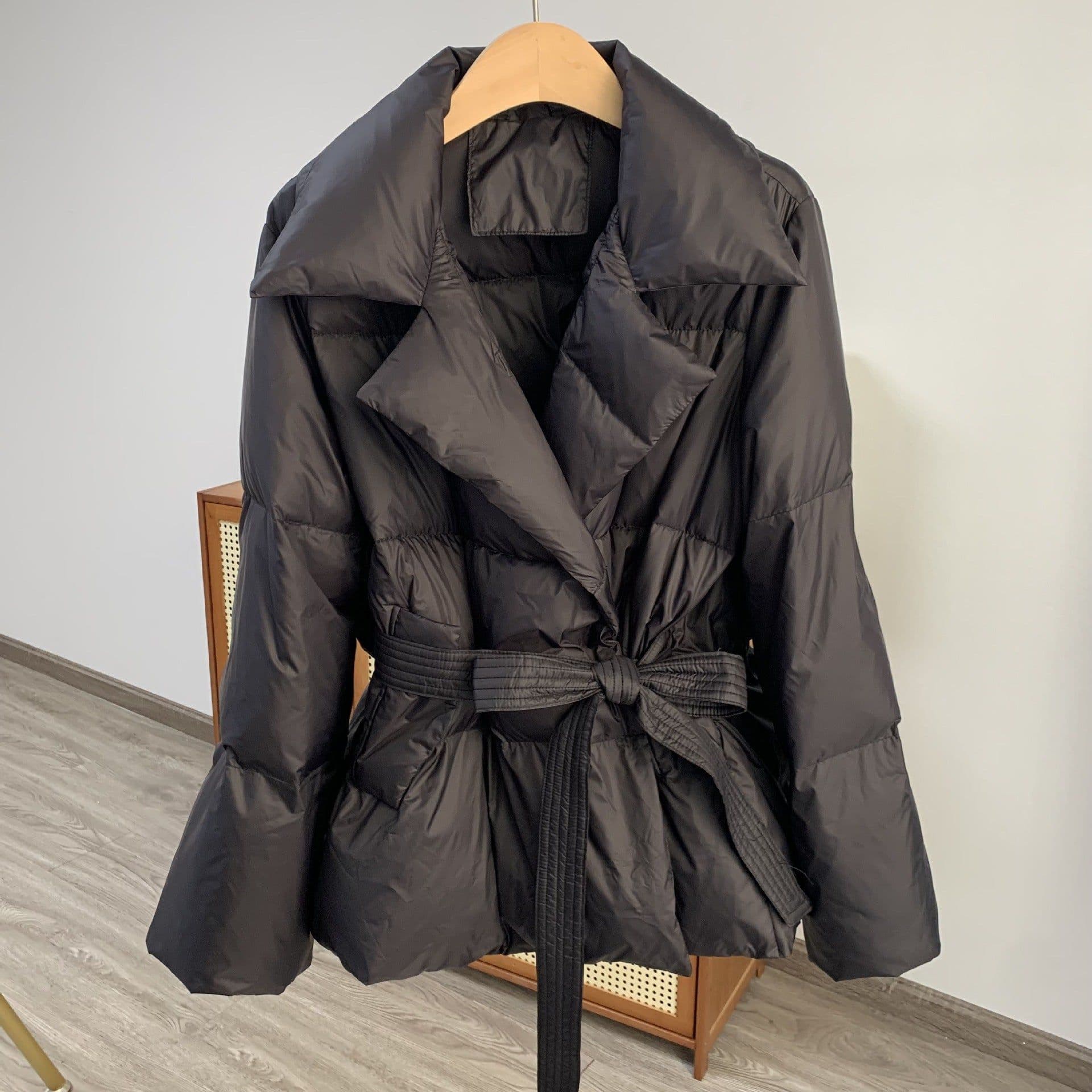 image-Suit collar short down jacket for women 2023 new high-end fashion waist slim fit white duck down warm jacket